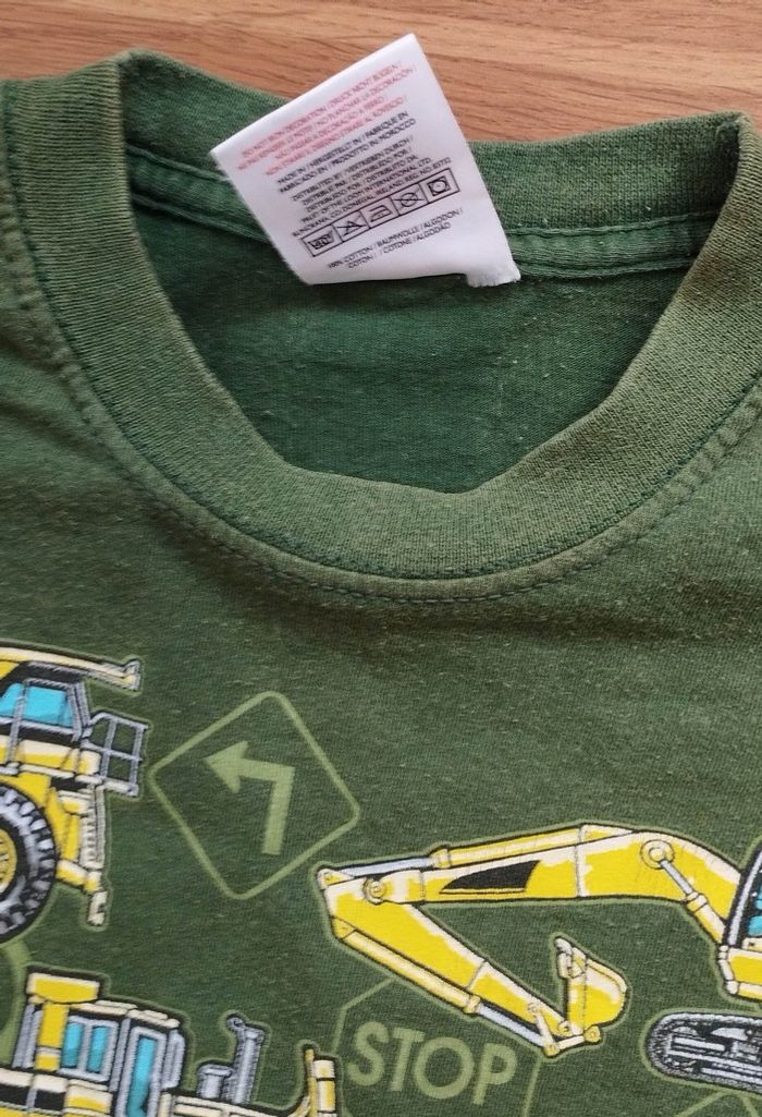 T-shirt garçon "Engins de chantier" - photo numéro 3