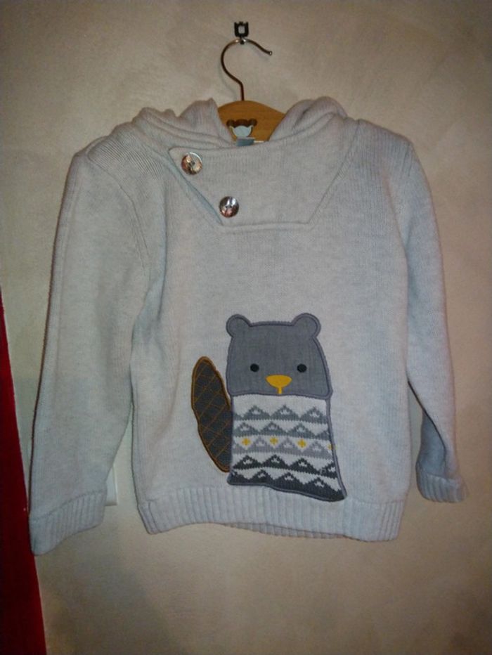Superbe pull tout chaud Obaïbi taille 3 ans en très bon état