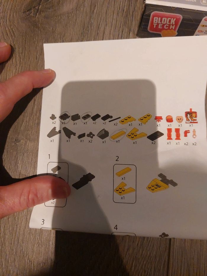 Jeu construction avec figurine - photo numéro 10
