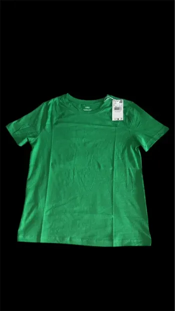 Tee-shirt vert coton Mango neuf avec étiquette xs