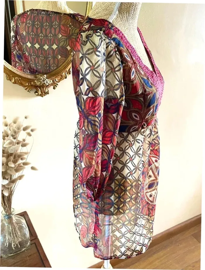 Sublime tunique léger décolleté en V motif géométrique - photo numéro 5