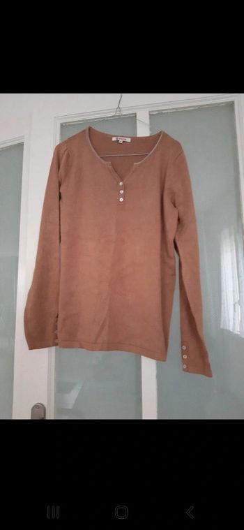 Pull marron clair