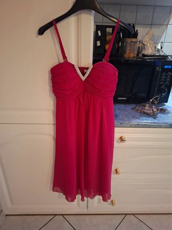 Robe de soirée fushia courte