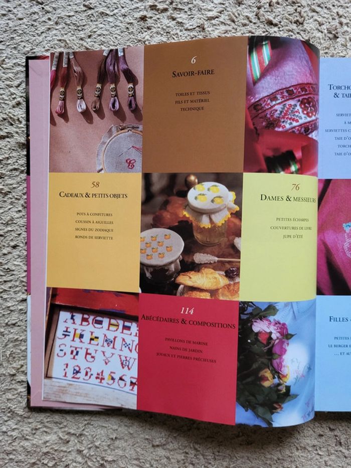 Lot de 2 livres de créations au point de croix DMC - Parfait état - photo numéro 5