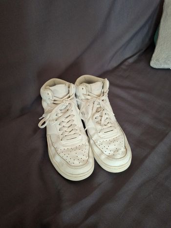 Basket NIKE taille 40