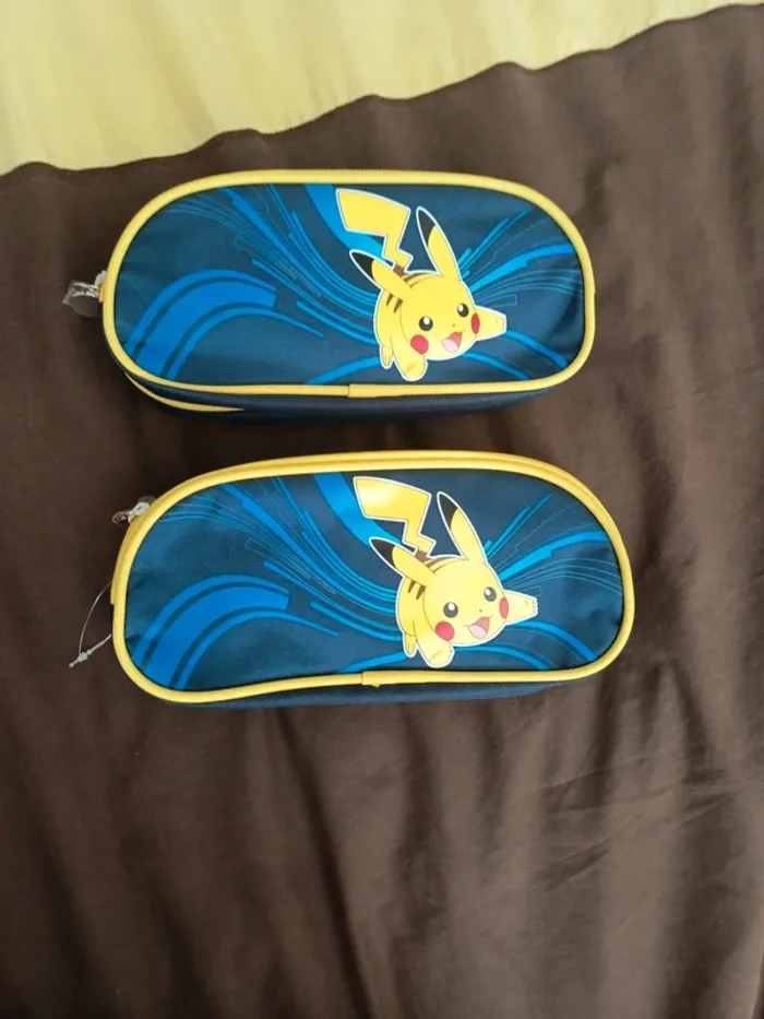 Trousses Pokémon Pikachu - photo numéro 2