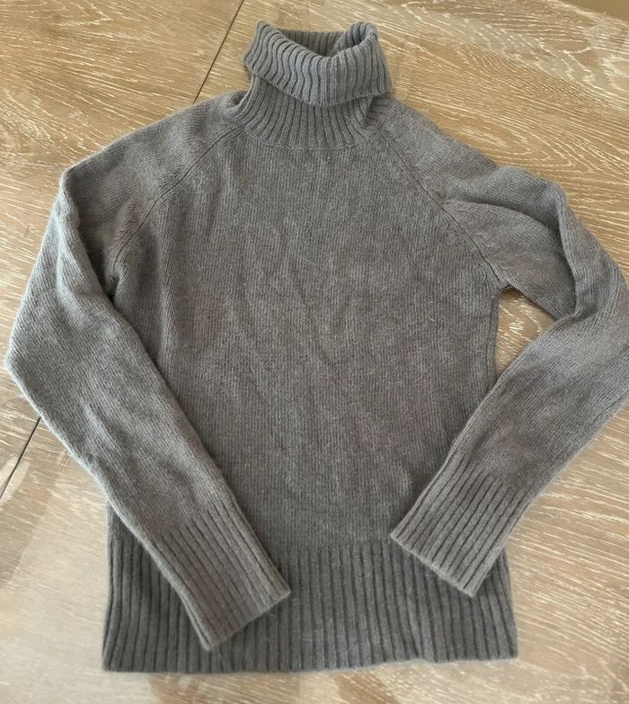 312 - Pull Zara