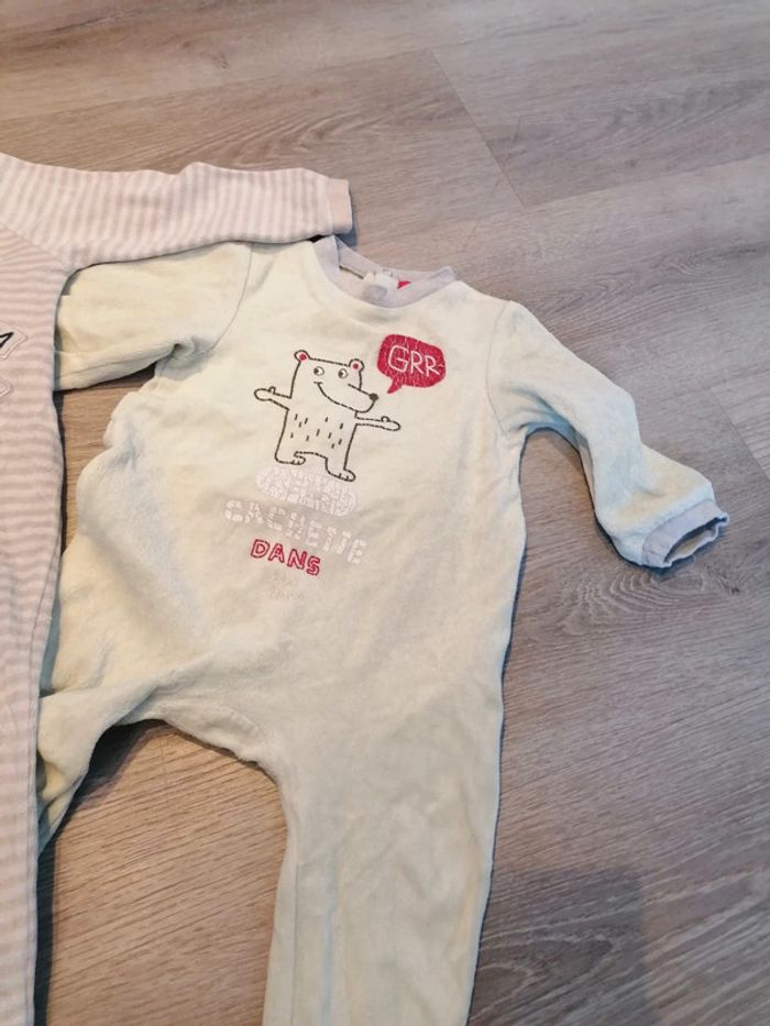 Pyjama 18mois - photo numéro 2