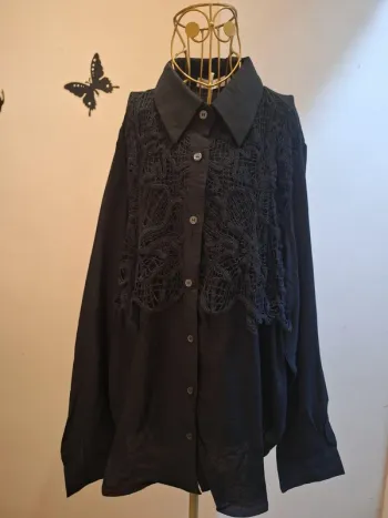 Chemise noire & dentelle