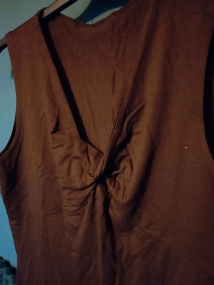 Tee shirt drapé marron - photo numéro 2