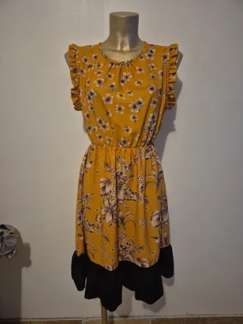 Robe jaune fleuri taille unique