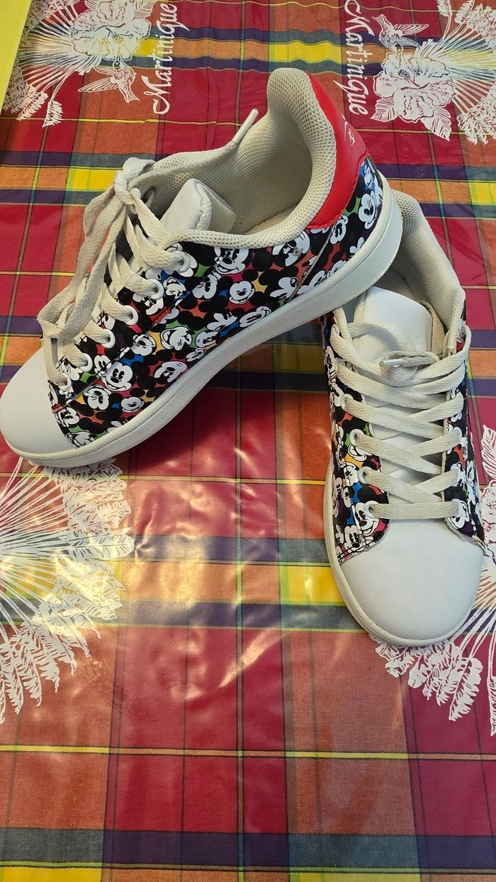 ⚘️ superbes baskets unisex pointure 36 disneylandparis ⚘️ - photo numéro 6