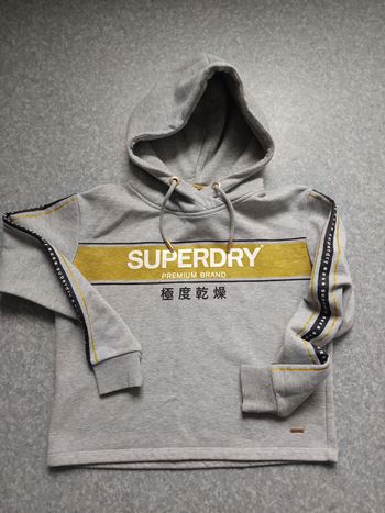 Sweat à capuche Superdry taille M