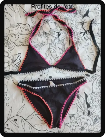Ensemble Maillot de bain 2 pièces noir et rose