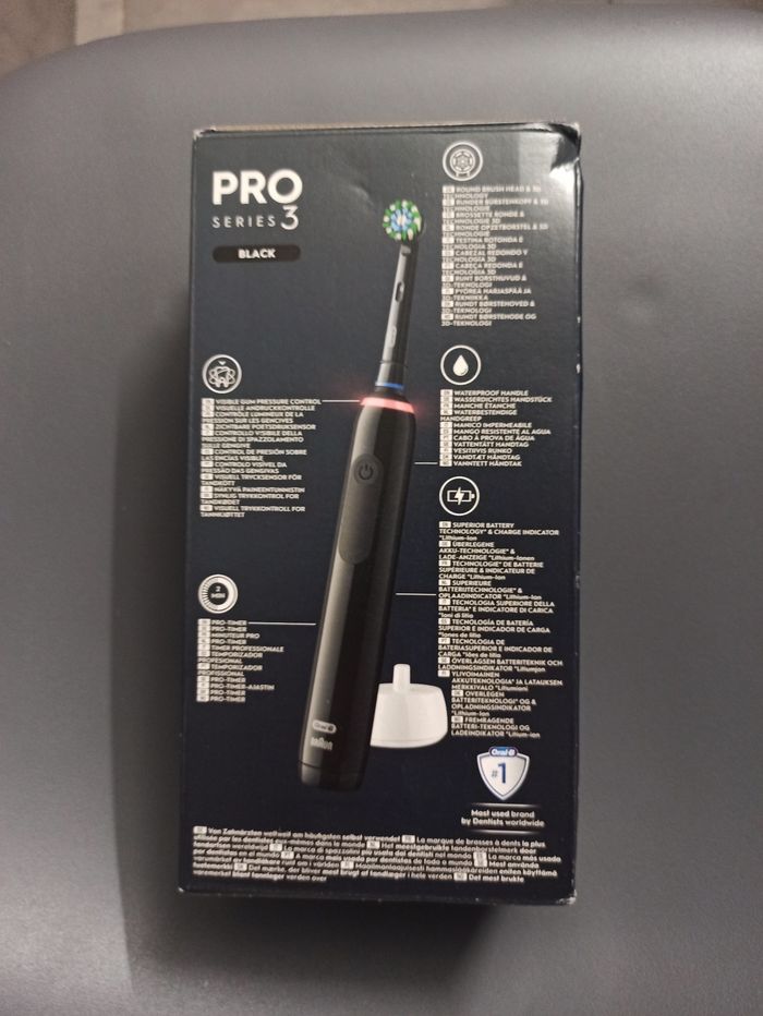 Neuf brosse à dents électrique pro séries 3 oral b neuve - photo numéro 2