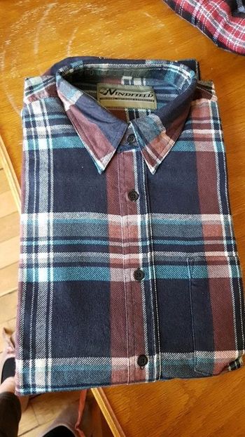Chemise détente neuve taille 41/42