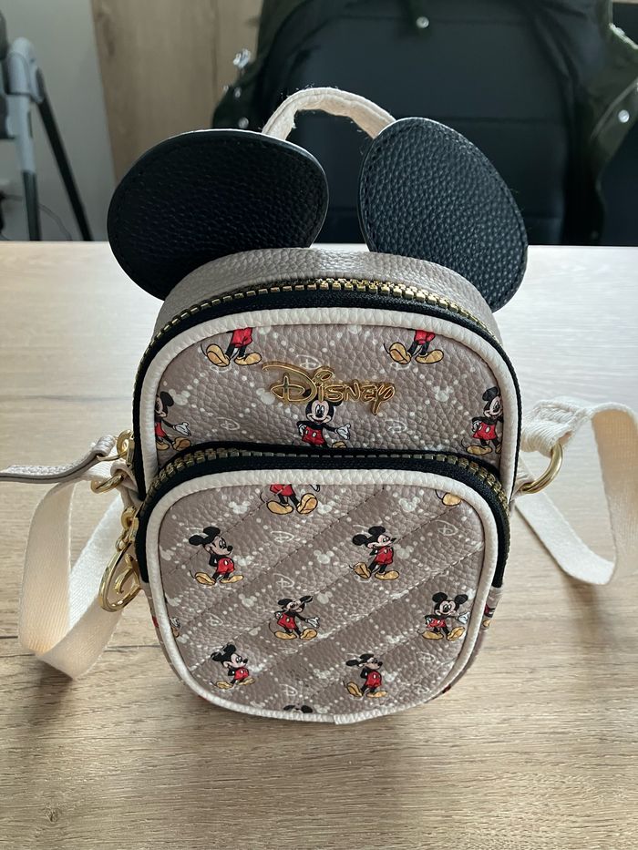 Sac bandoulière Disney neuf - photo numéro 3