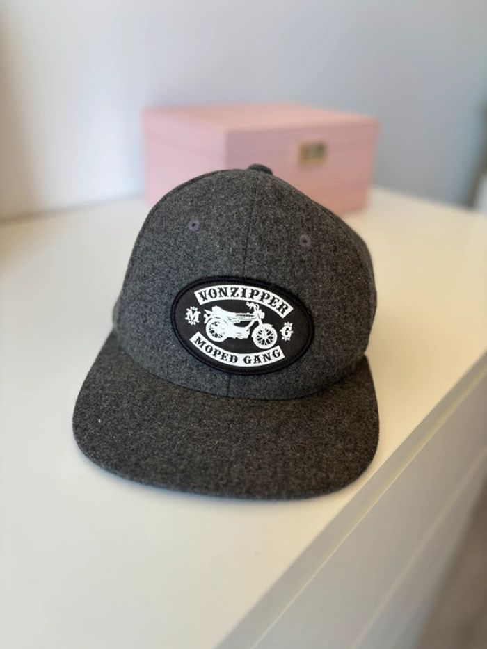 Casquette grise Vonzipper taille unique