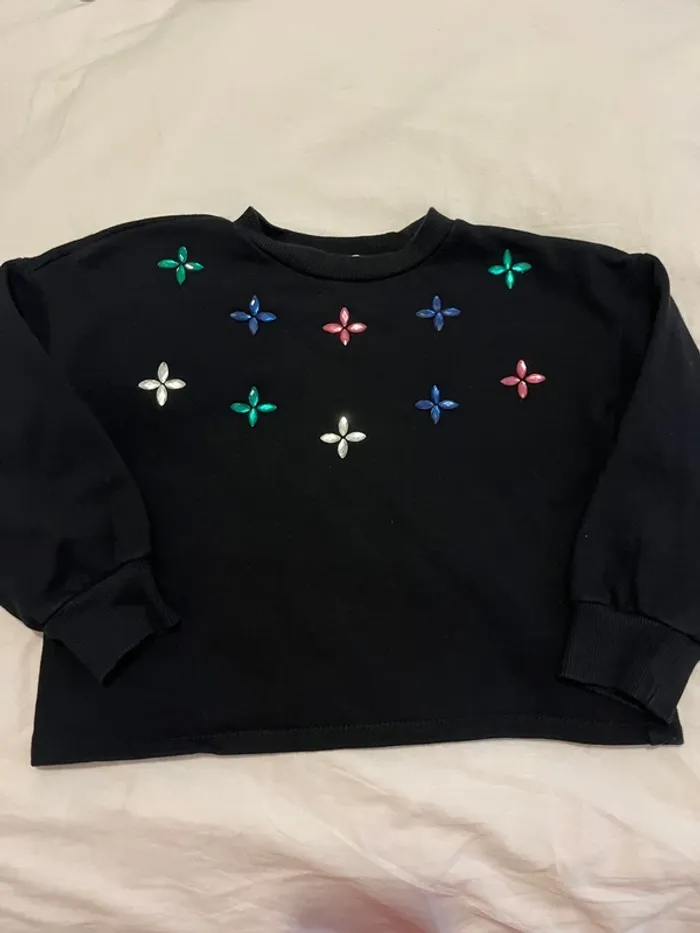Sweat-shirt noir mango 5 6 ans