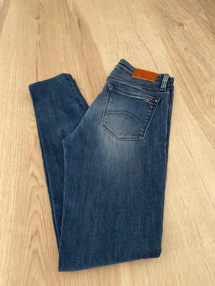 magnifique jean Hilfiger