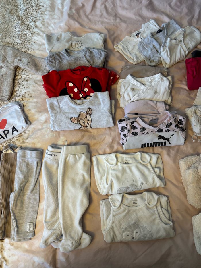 Lot de vêtements - photo numéro 4