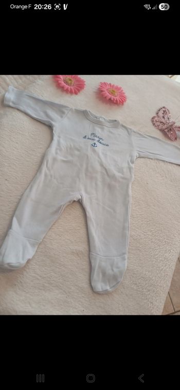 Pyjama bébé taille 1 mois