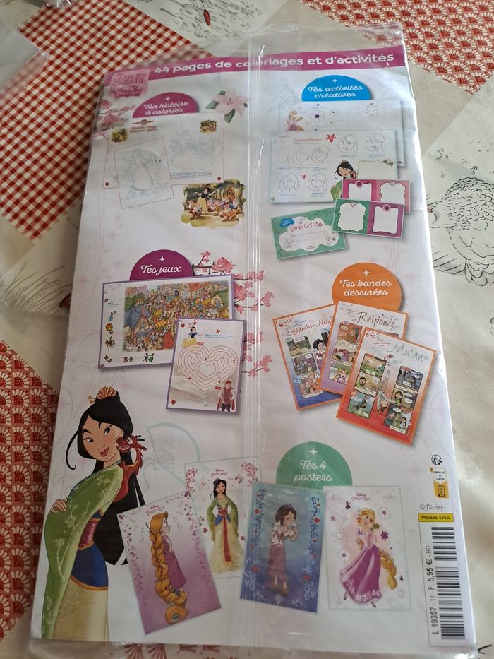 Livre fille - photo numéro 4