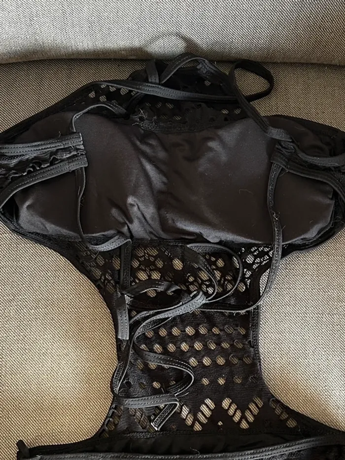 Maillot de bain taille S - photo numéro 8