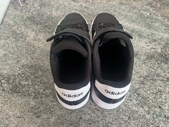 Baskets Adidas à scratch noir - photo numéro 2