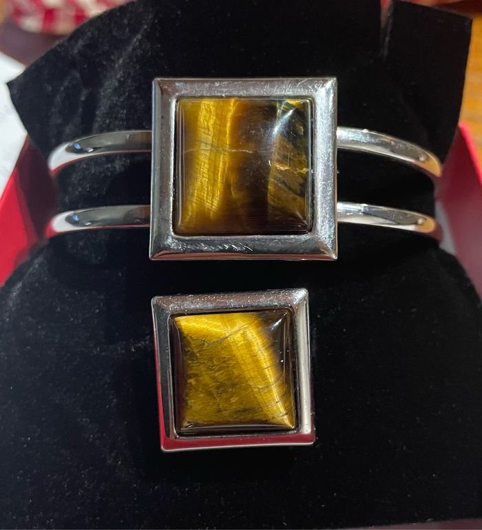 Ensembles Bijoux Bracelet Bague Pierre l’œil de Tigre Boutique artisanale en Guadeloupe