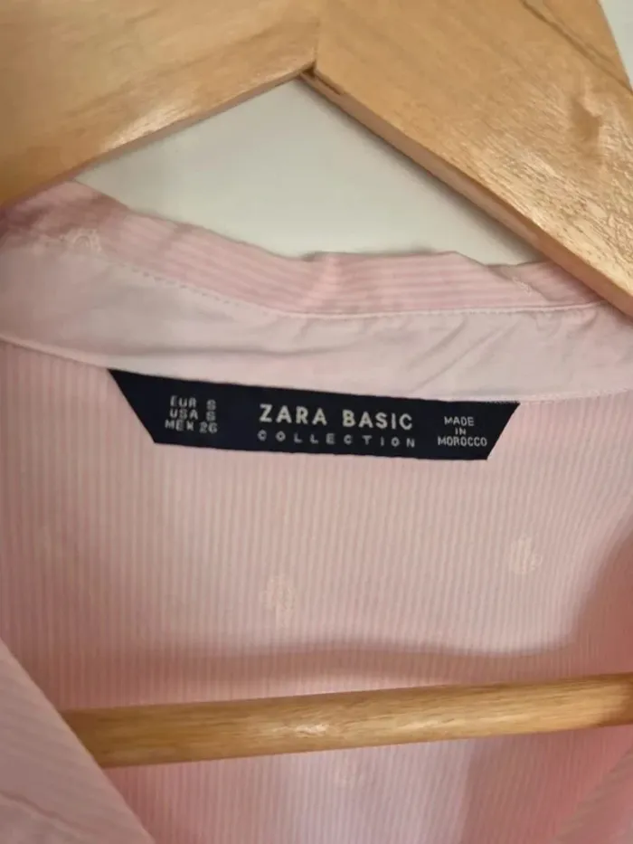 Chemise ZARA cintrée rose poudré à rayures 
🌸 Taille S 36 - photo numéro 2