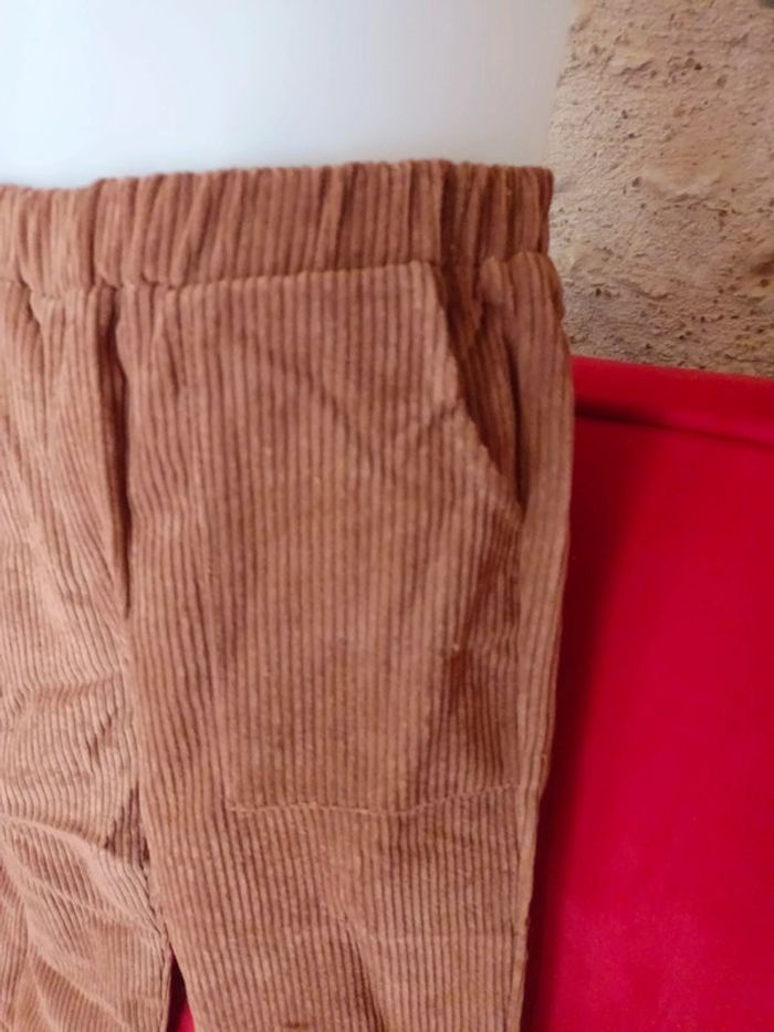 Pantalon neuf - photo numéro 2