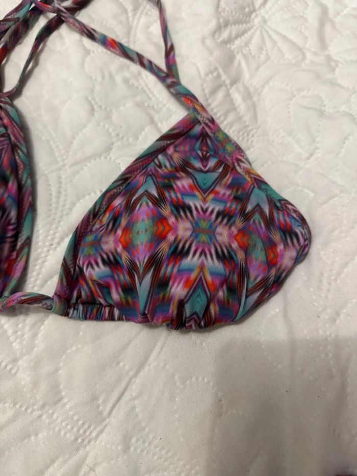 Maillot triangle Matthew Williamson – violet/bleu psychédélique – taille EU 36/38 - photo numéro 3