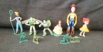 Lot de figurines toy story de Disney Pixar
