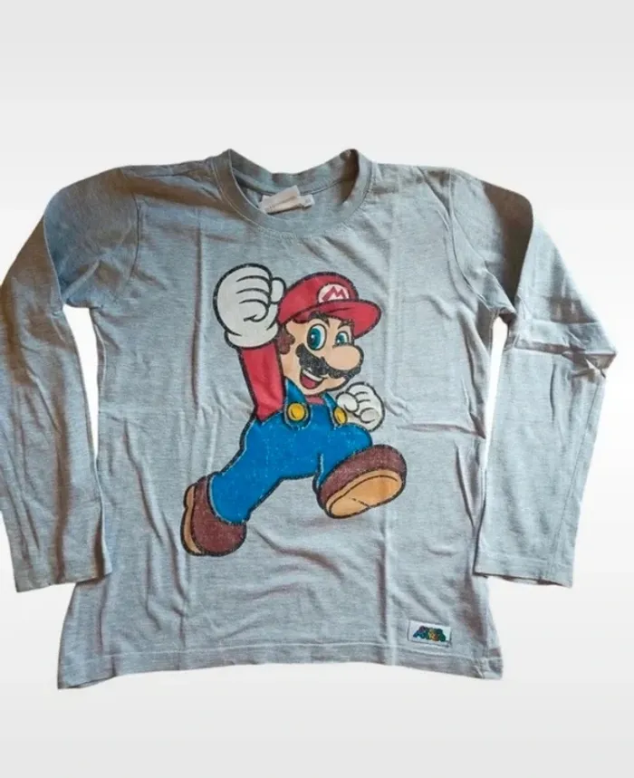 T-shirt manches longues super mario 8 ans