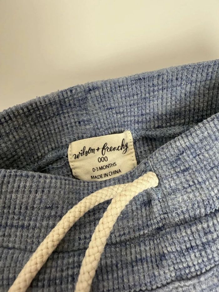 Legging bébé Wilson + frenchy taille 0-3 mois comme neuf - photo numéro 3