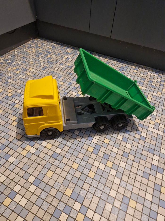 Camion - photo numéro 2