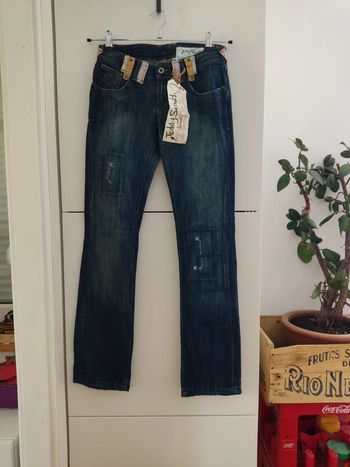 Jean taille basse Teddy Smith y2k modèle pixies old supra taille 25 Deadstock
