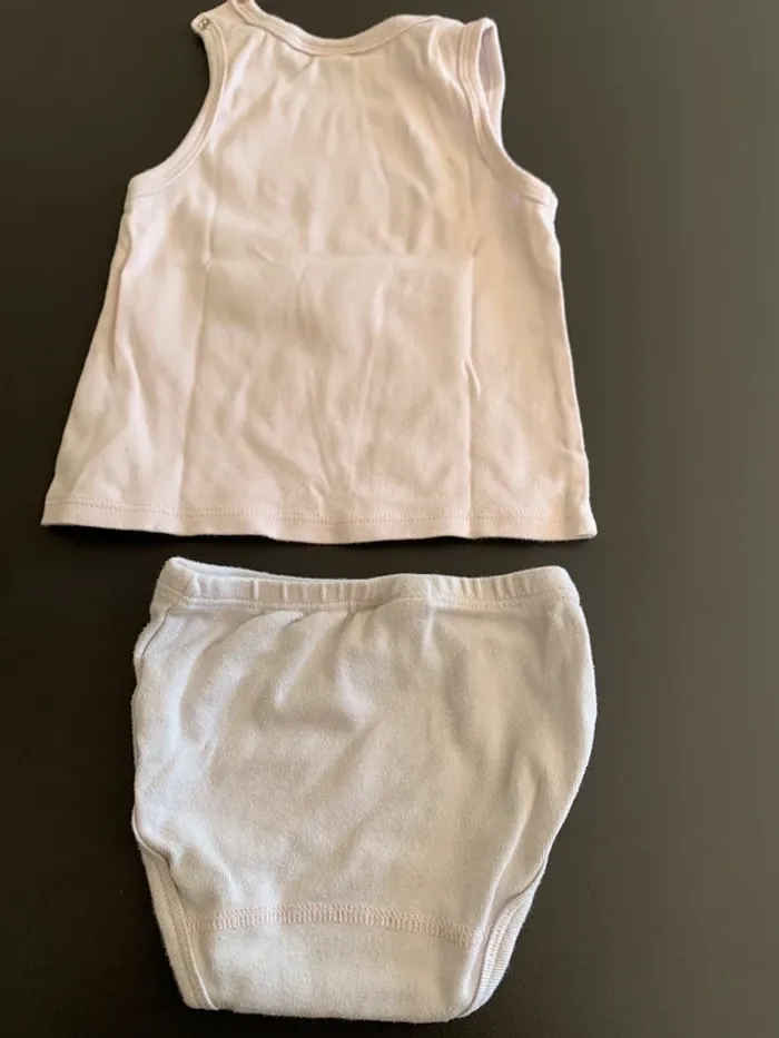 Tricot de peau avec culotte taille 24 mois - photo numéro 4