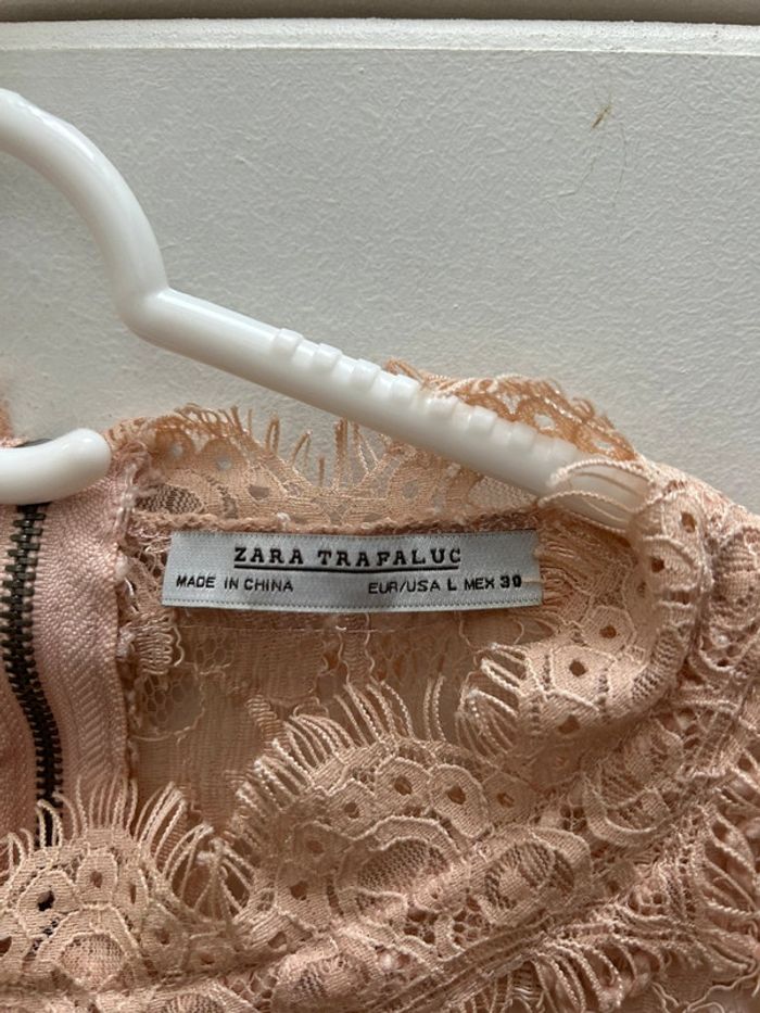 Top Zara trafaluc beige dentelles taille L haut avec zip dans le dos - photo numéro 5