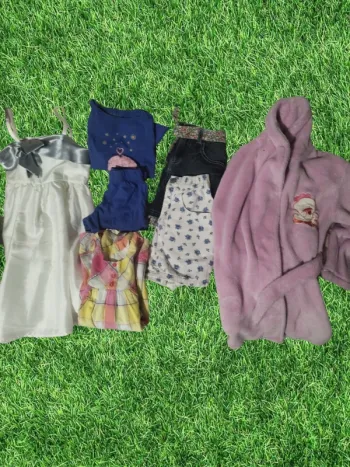 Lot de vêtements 4 ans