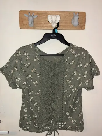 Joli haut original avec crochet, S, sans marque.