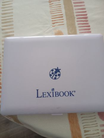 Ordinateur portable éducatif