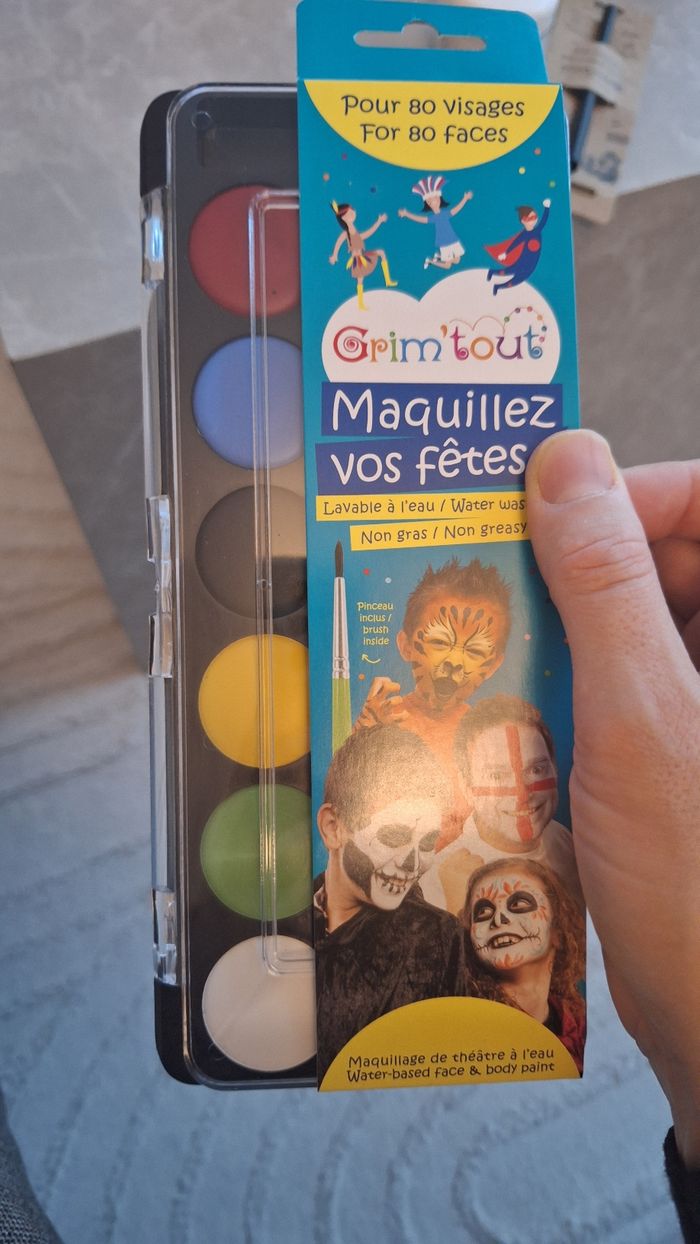 Maquillage palette 12 couleurs +pinceau - photo numéro 4