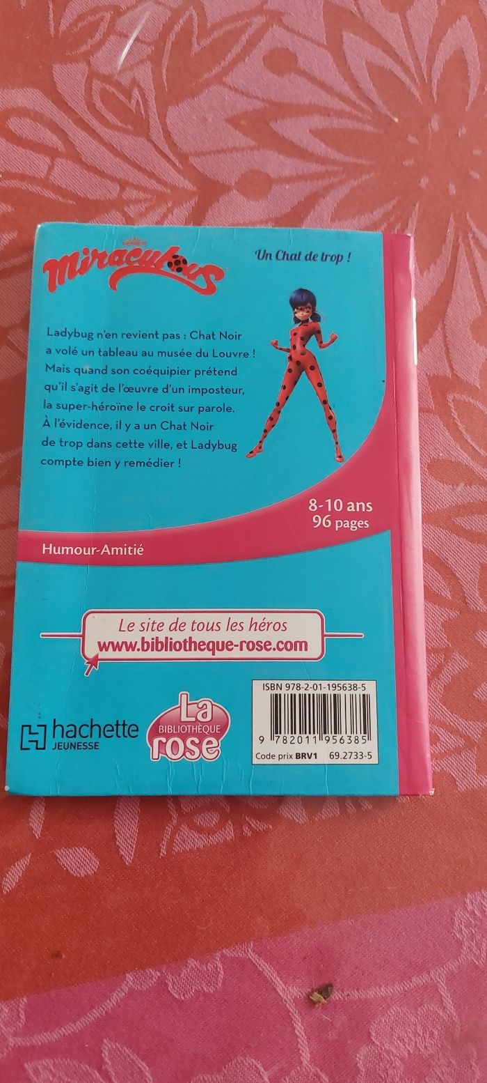La bibliothèque rose miraculous un chat de trop - photo numéro 2