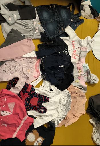 Lot vêtements fille 6 mois 