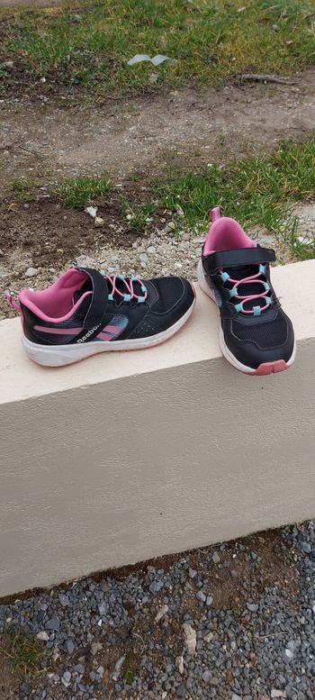 Basket Reebok taille 32