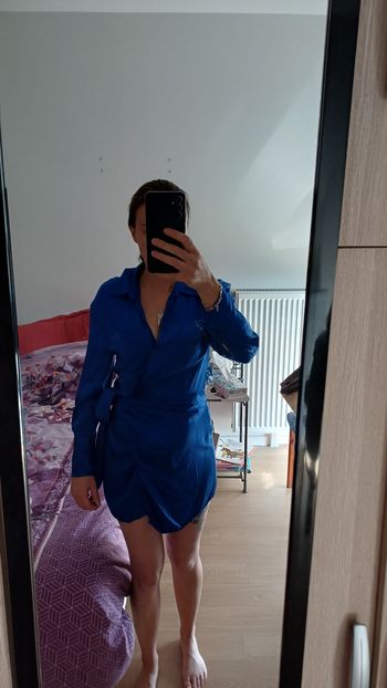 Robe satin bleu