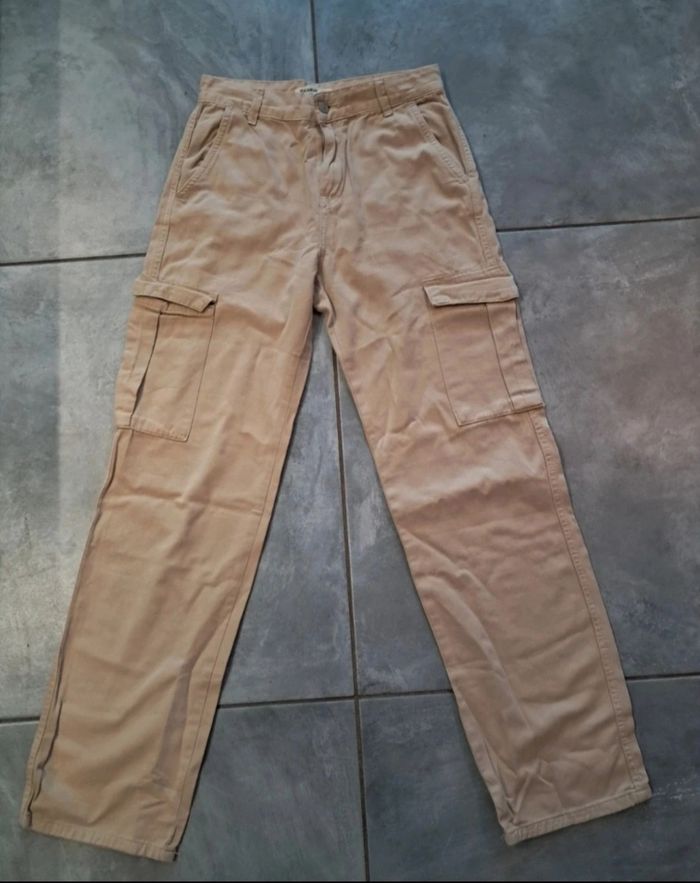 Pantalon cargo Pull & Bear - photo numéro 2