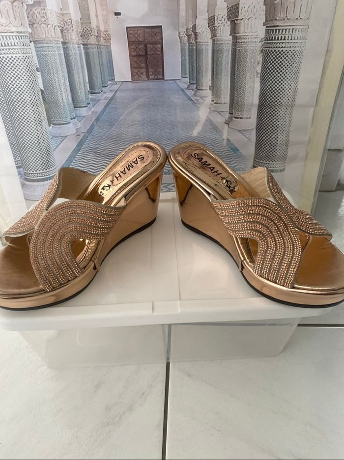 Chaussures compensées - photo numéro 2
